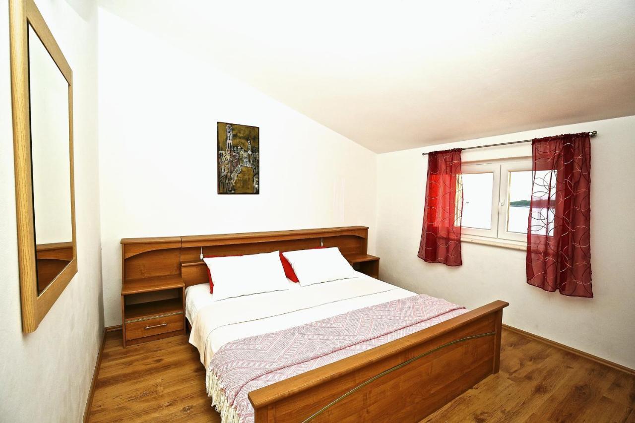 Apartments By The Sea Prizba, Korcula - 9255 Екстериор снимка