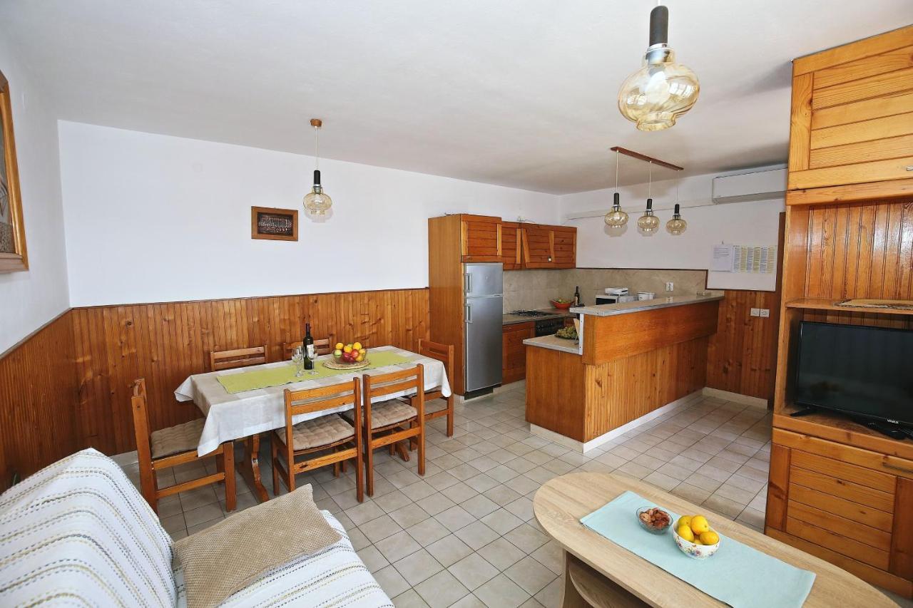 Apartments By The Sea Prizba, Korcula - 9255 Екстериор снимка