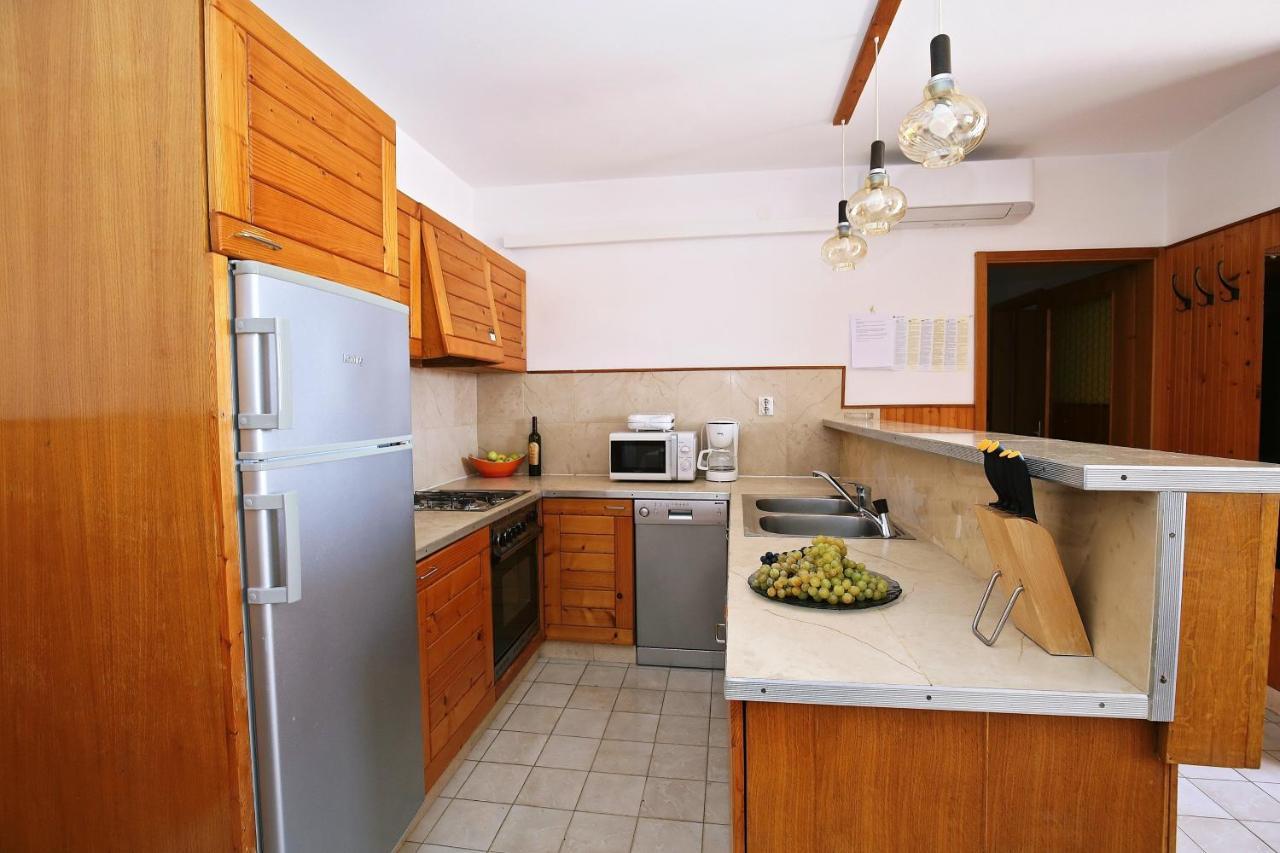 Apartments By The Sea Prizba, Korcula - 9255 Екстериор снимка