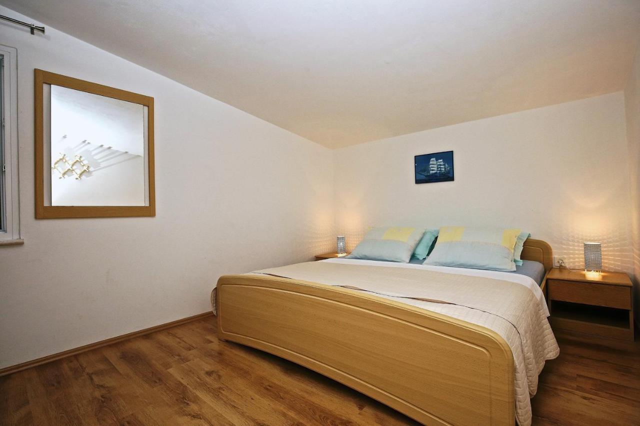 Apartments By The Sea Prizba, Korcula - 9255 Екстериор снимка