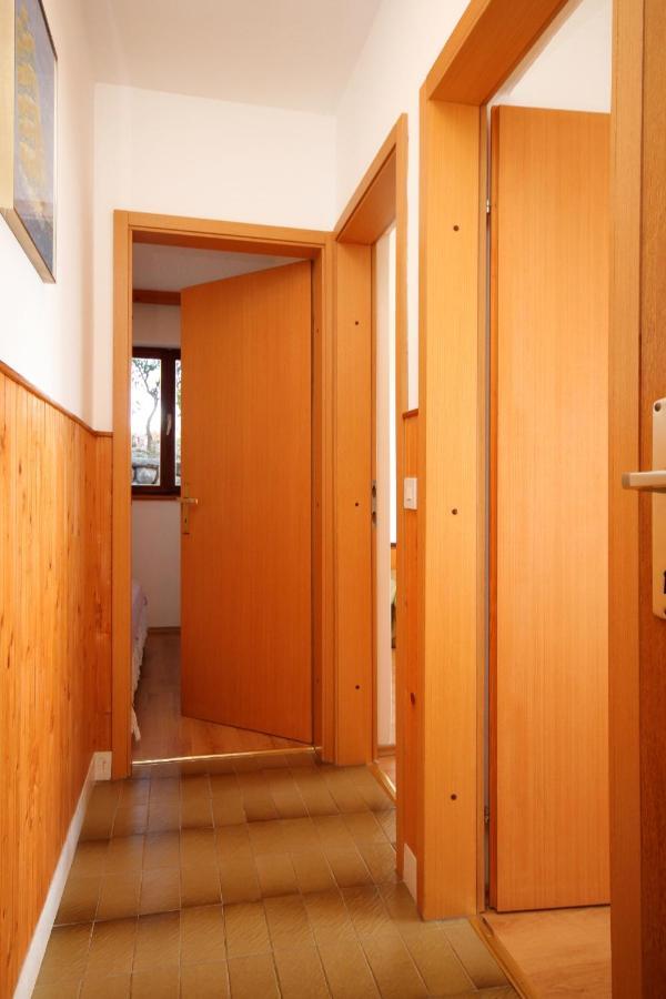 Apartments By The Sea Prizba, Korcula - 9255 Екстериор снимка